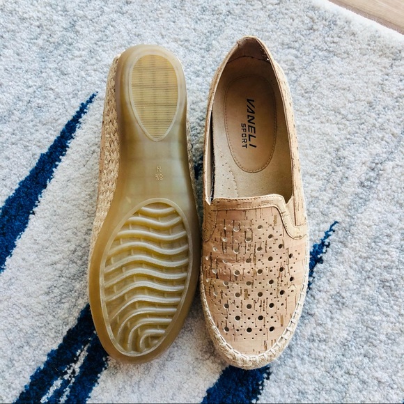VANELI Qabic Perforated Espadrille Flat - Picture 4 of 4